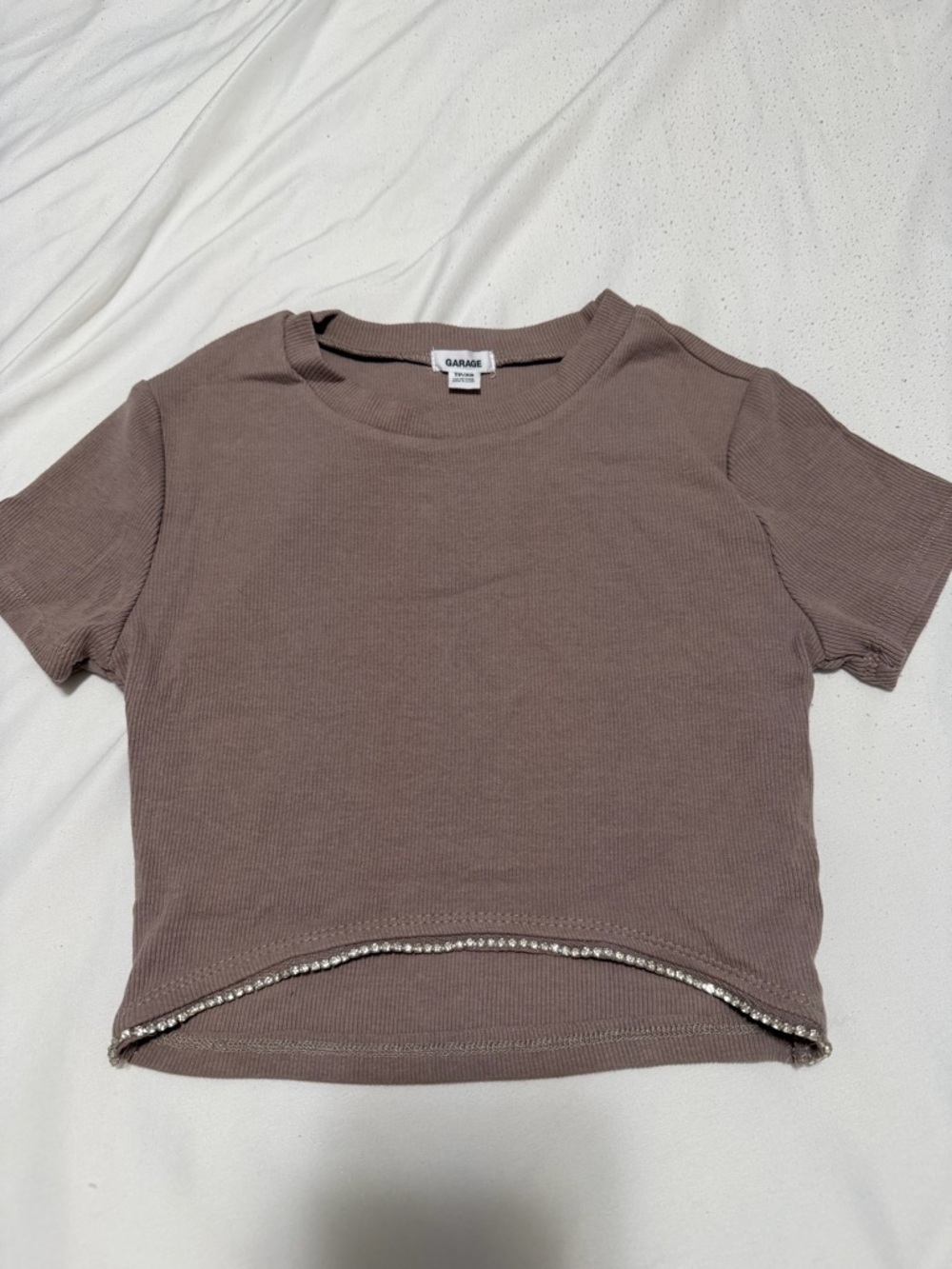 •Garage Mauve-Brown Ribbed Cropped Tee with Jeweled Hem size XS •selling for $6